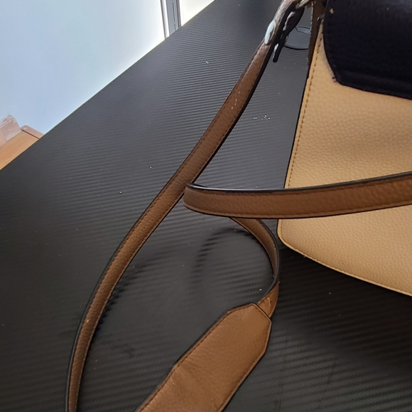 Guess bag - Picture 2 of 7